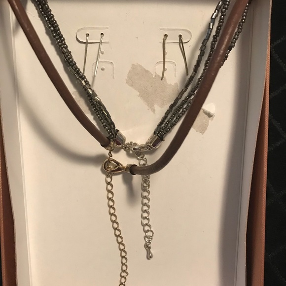 🔥Necklace/earring twin set by Erica Lyons - Picture 6 of 6